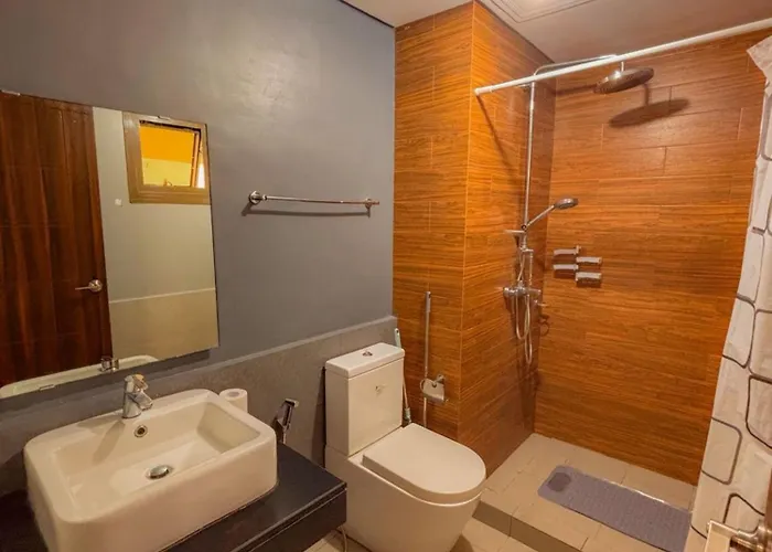 Radiance Bay 2 Bedroom & 3 Bath